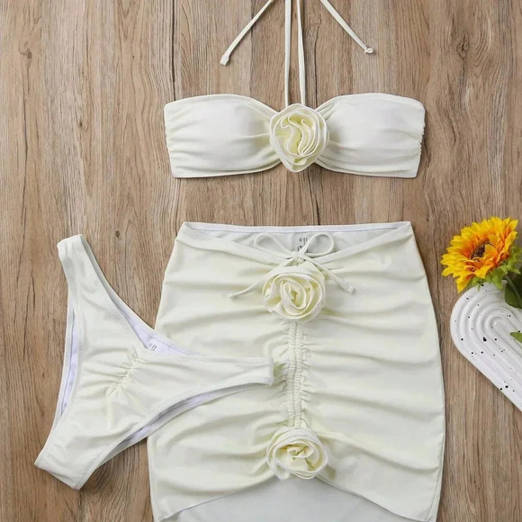 White Sexy Women's Flower Three-Piece Bikini Set Bikini Set - Picture 4 of 6